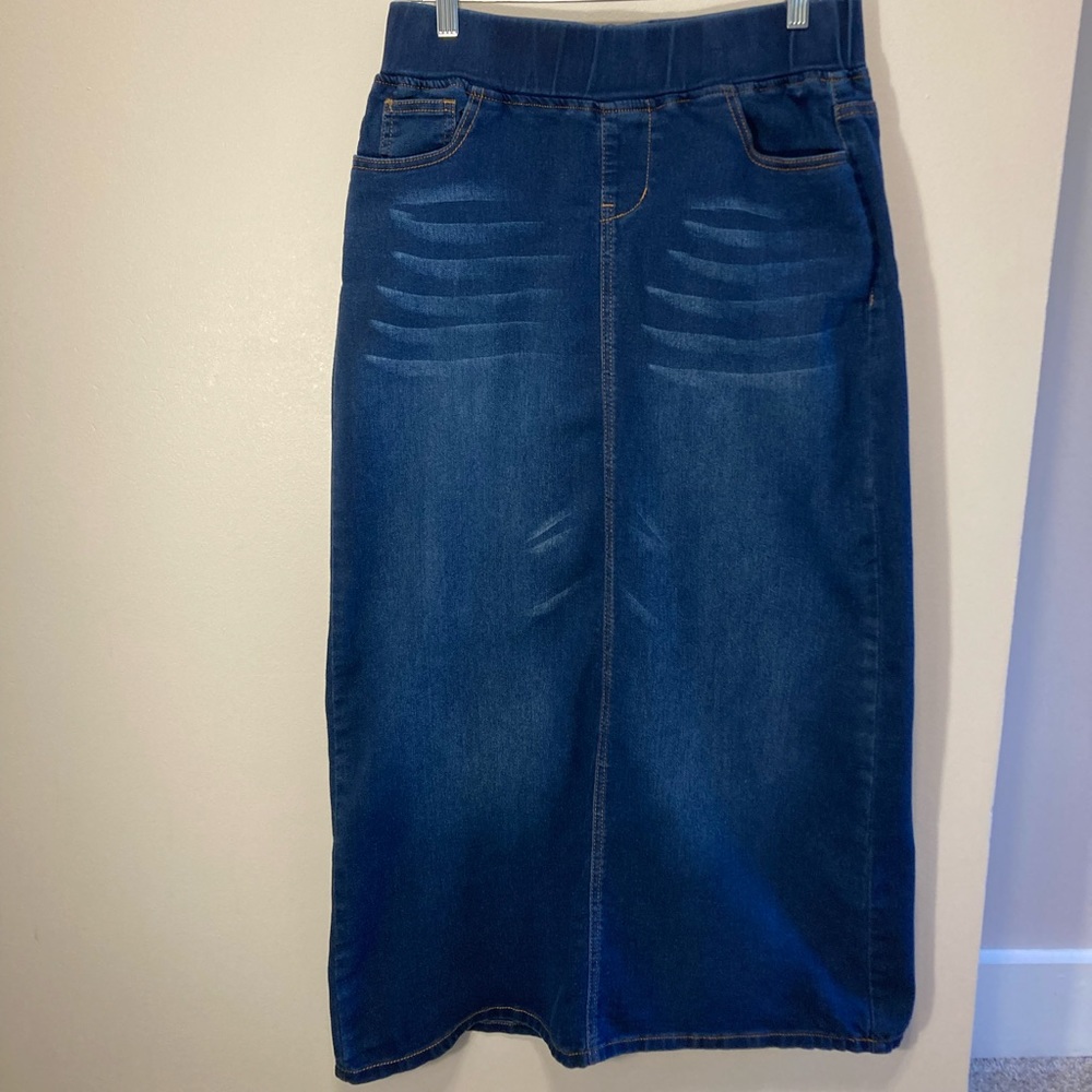 Super soft, comfortable stretchy dark blue denim maxi skirt with elastic waist!